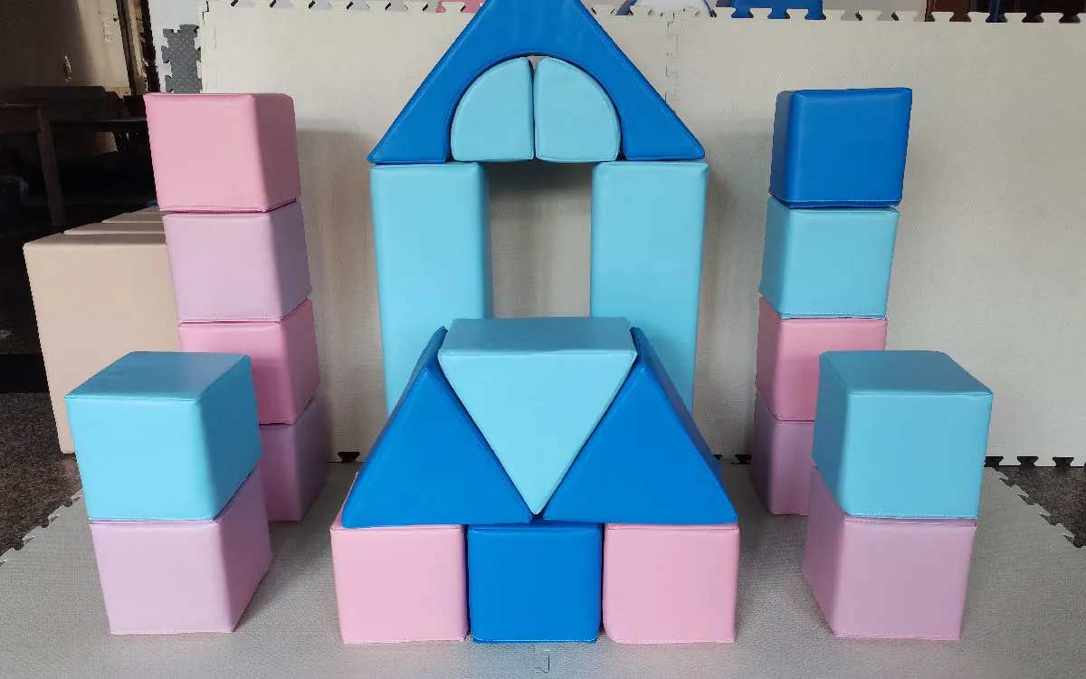 soft indoor play equipment