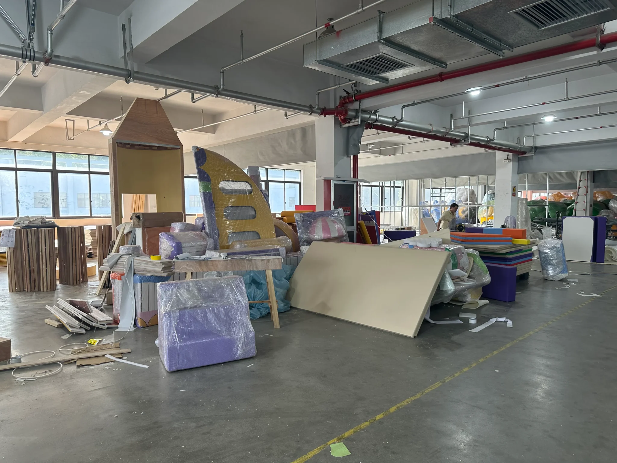 Servicio profesional de un proveedor con experiencia en parques infantiles de interior 4 fábrica de juegos infantiles de interior
