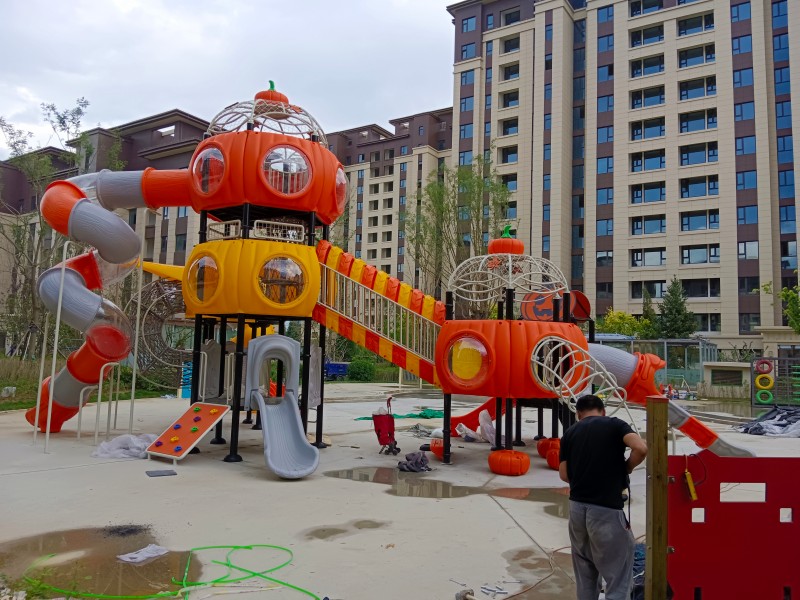 So wählen Sie den richtigen Hersteller von Spielplätzen für Ihr Projekt 2 Outdoor Spielplatz Hersteller