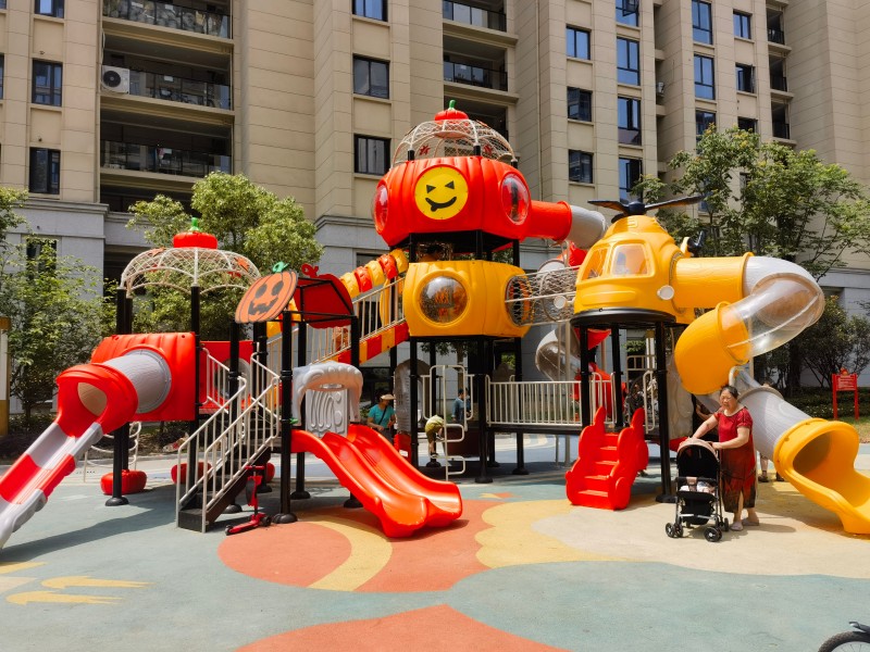So wählen Sie den richtigen Hersteller von Spielplätzen für Ihr Projekt 6 Outdoor Spielplatz Hersteller